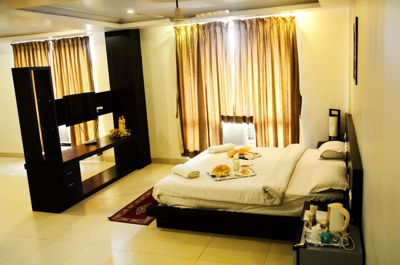 Mohini Royal Hotel Jharsuguda Buitenkant foto